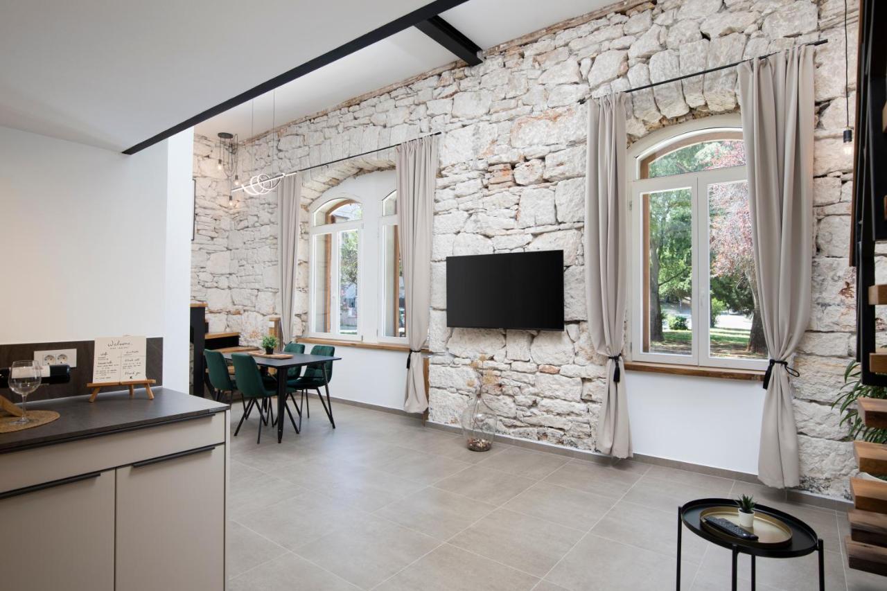 K- Apartments プーラ エクステリア 写真
